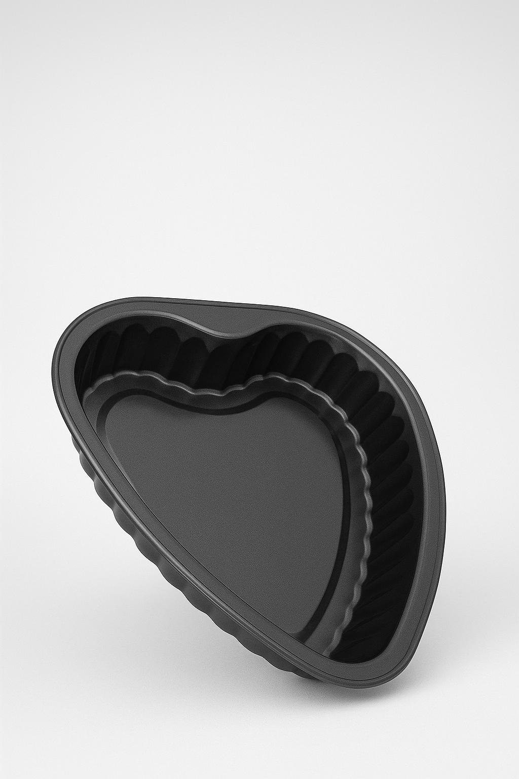 Heart-Shaped Non-Stick Cake Mold – Deep Fluted Edge Baking Pan