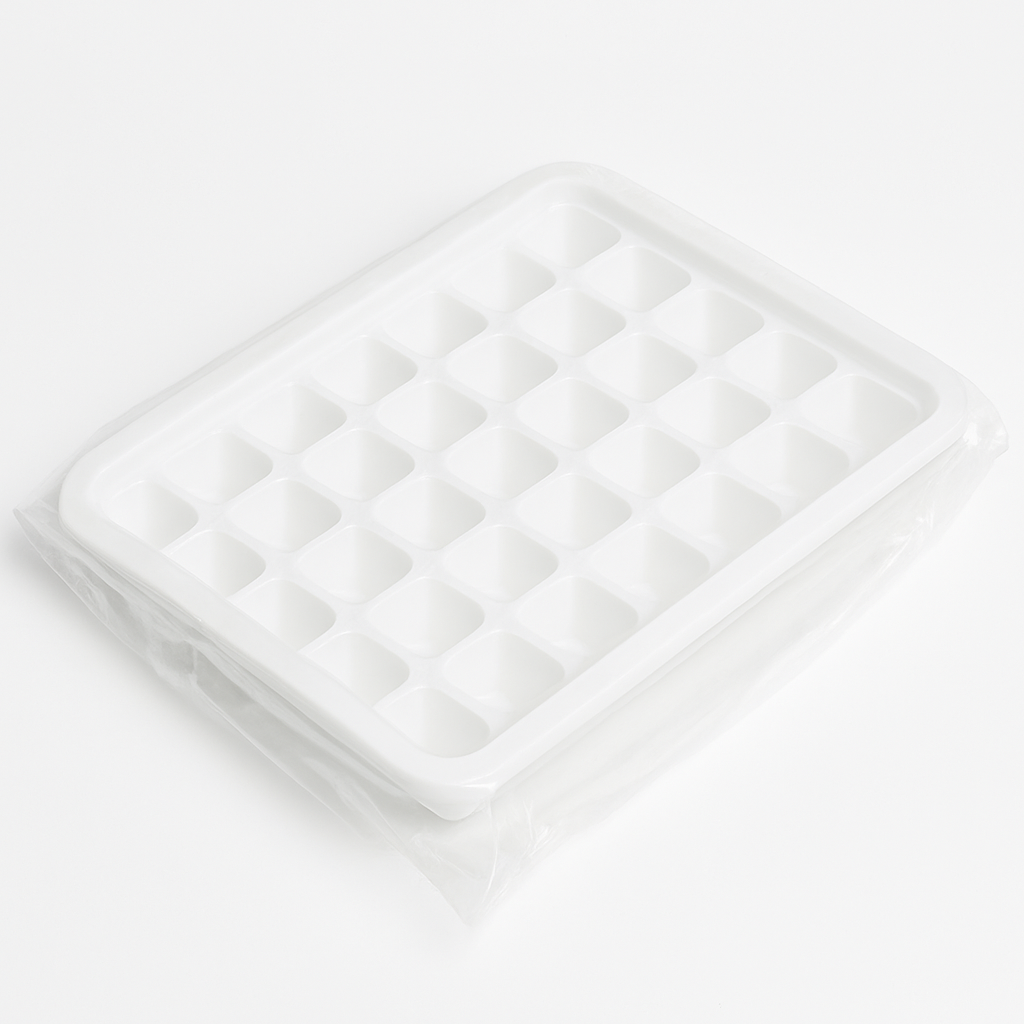 Durable Plastic Ice Cube Tray – 32 Cubes | Stackable & Easy Release | White