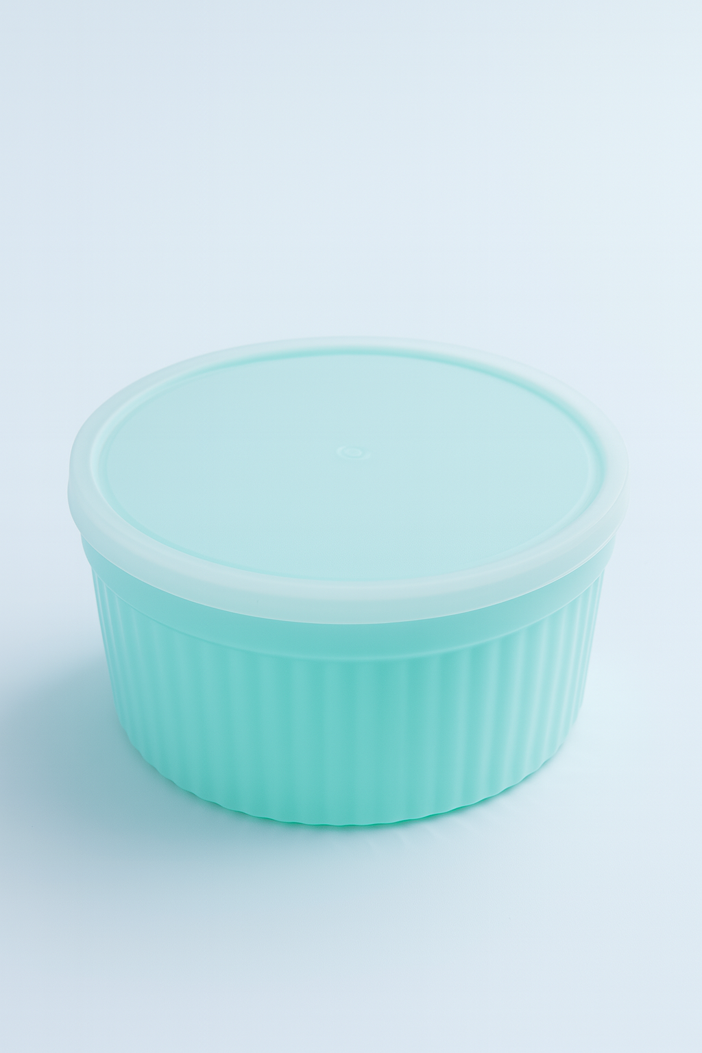 Round Plastic Food Storage Container with Lid – 1.5L (Dark Grey Base)