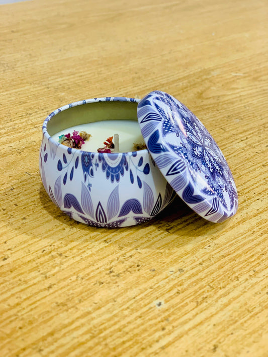 Tin jar scented candles (assorted designs) -